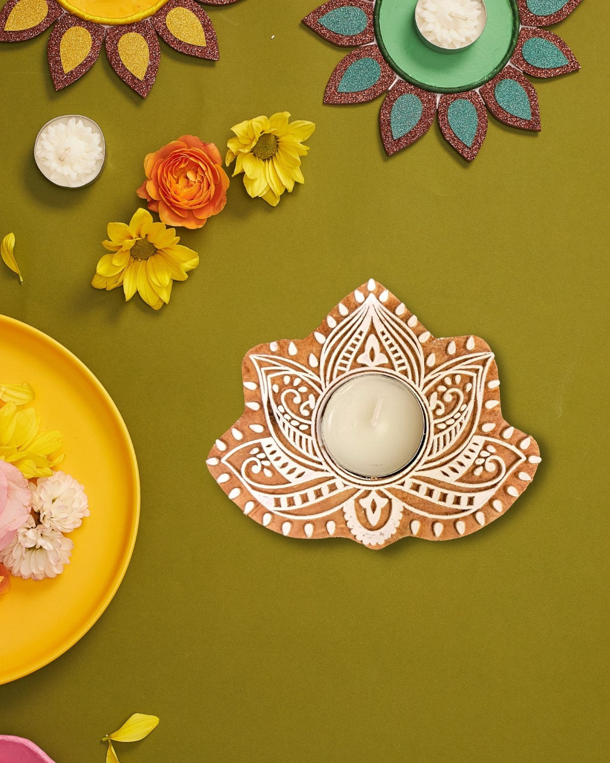 T-light Holders: Wooden Block - Lotus