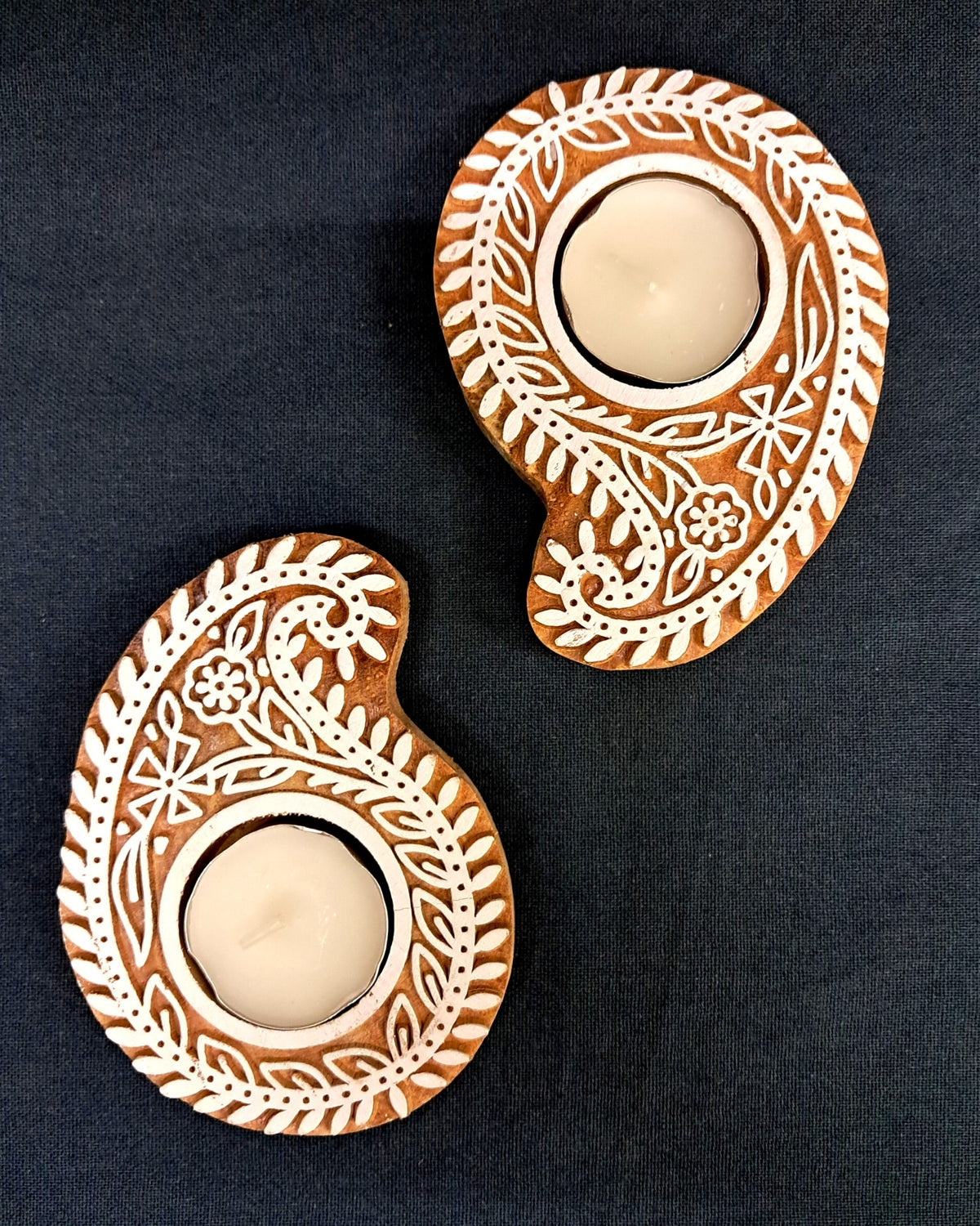 T-light Holders: Wooden Block - Paisley