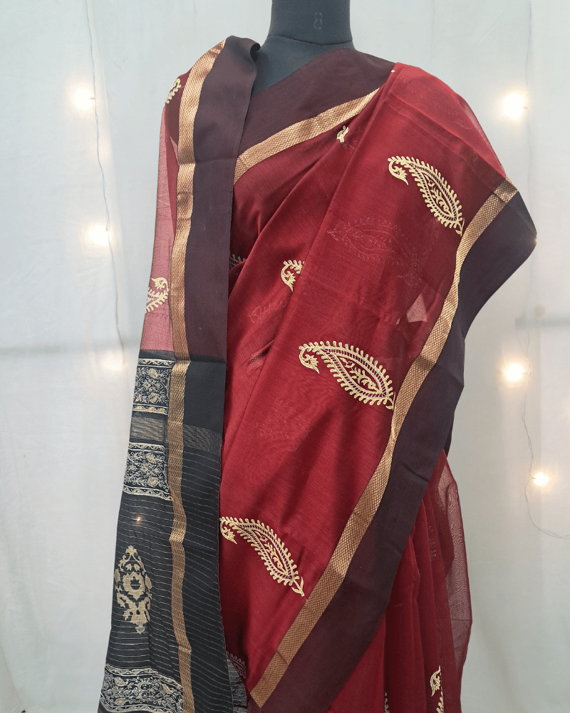 Saree: Maheshwari Silk-Cotton with Kangra Patta Border - Red