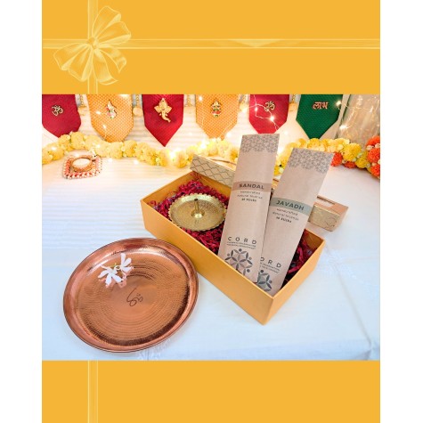 Diwali Gift Box – Pure Copper Thali, Brass Agarbatti Holder & Handmade Natural Agarbattis