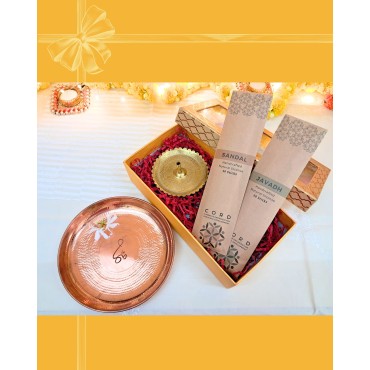 Diwali Gift Box – Pure Copper Thali, Brass Agarbatti Holder & Handmade Natural Agarbattis