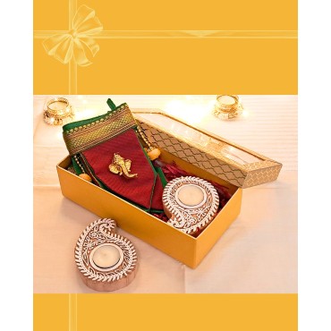 Diwali Gift Box - Khun Fabric Toran and Wooden Tealight Holders