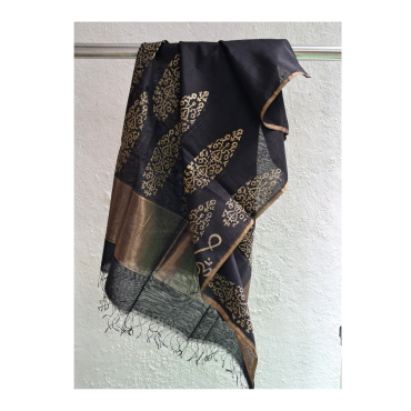 Maheshwari Dupatta with Small Zari Border