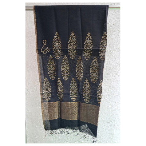 Maheshwari Dupatta with Small Zari Border