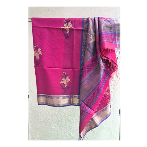 Maheshwari Saree with Big Zari Border in Dark Pink