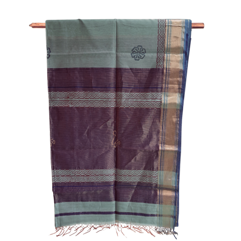 Maheshwari Saree with Big Zari Border in Grey